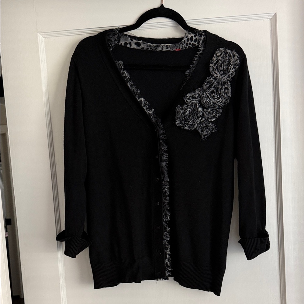 Black Floral Embellished Women's Button Down Cardigan
